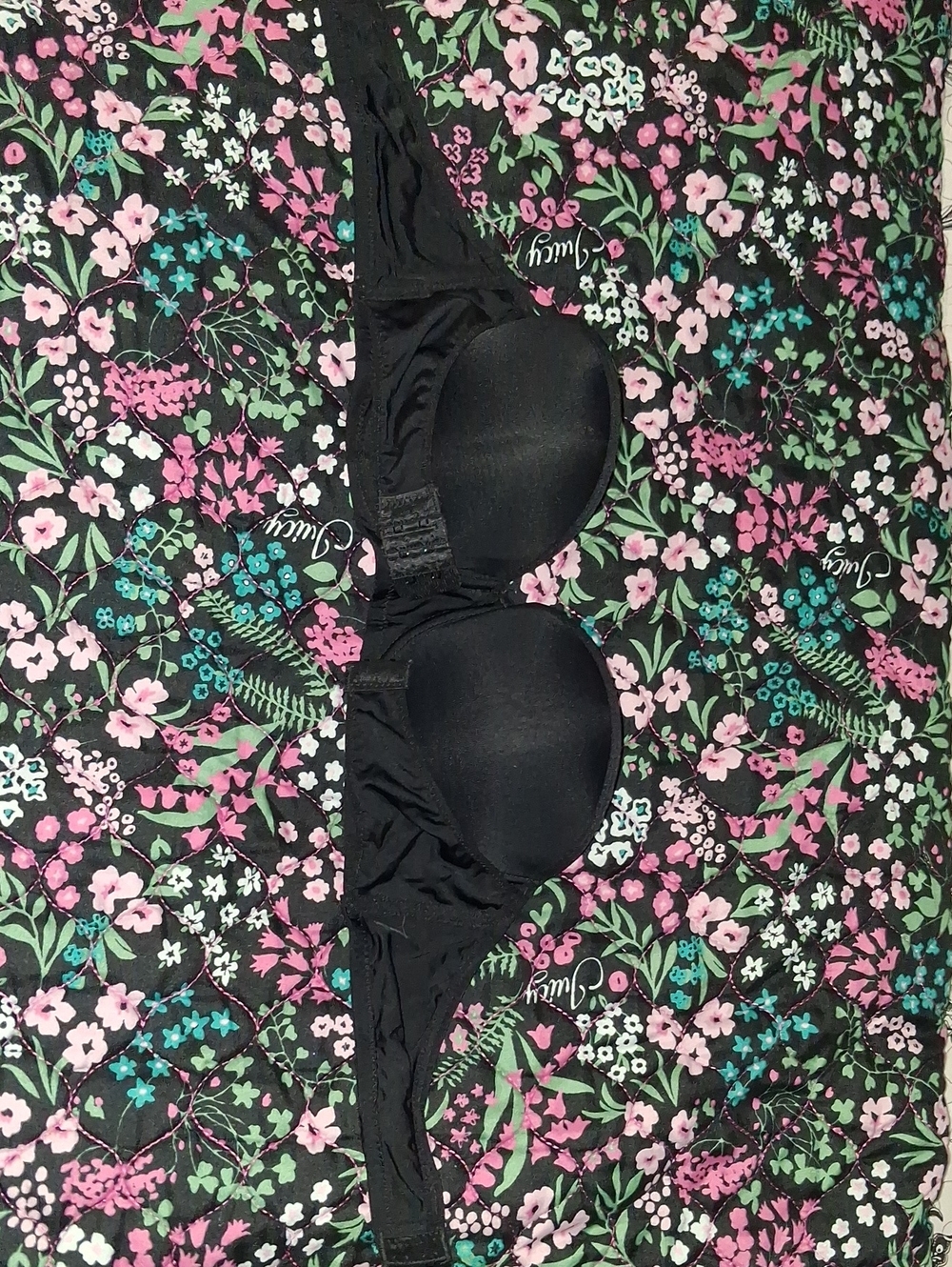 Everyday Smooth Black T-Shirt Bra — Supportive Comfort